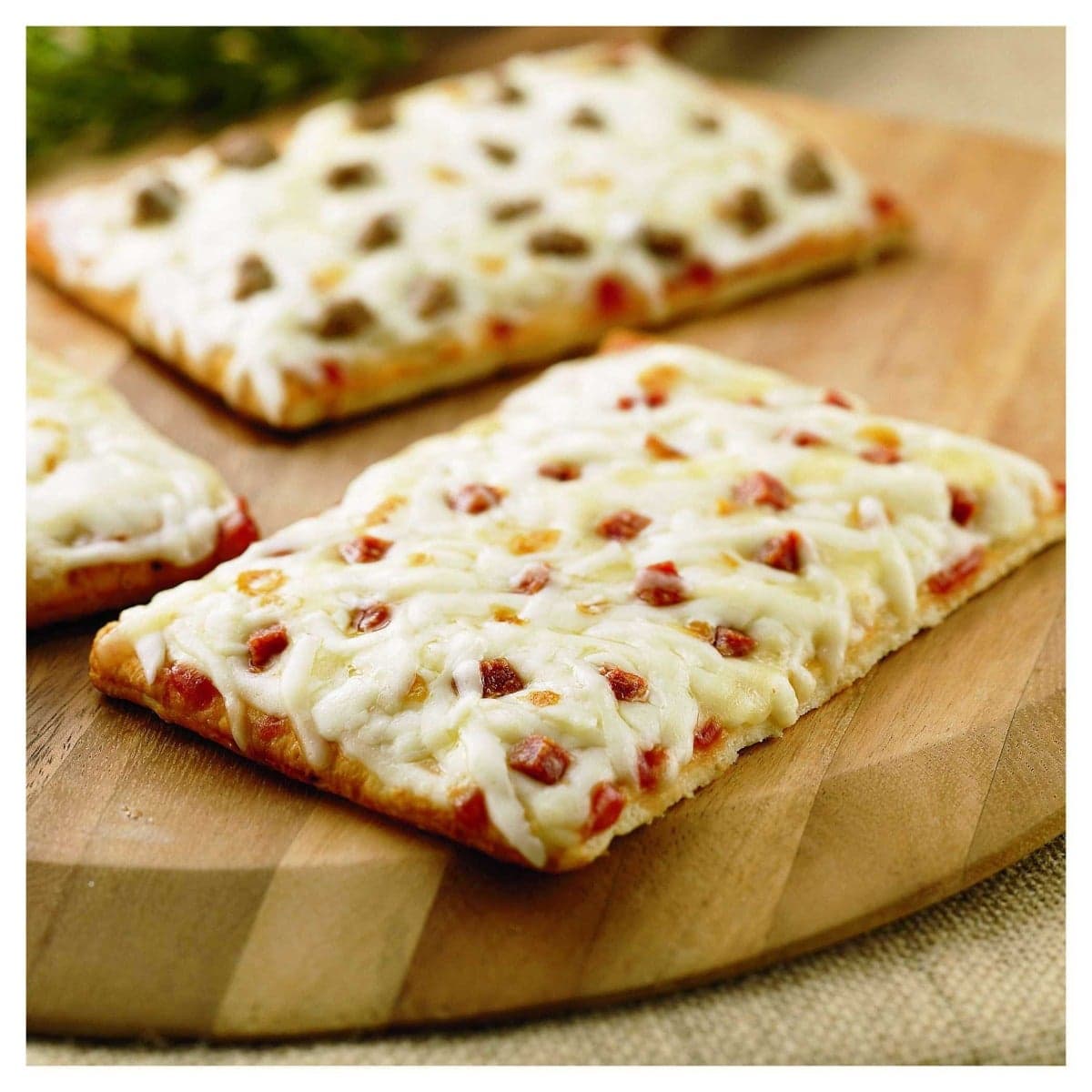 Breakfast Sausage & Country Gravy Pizza